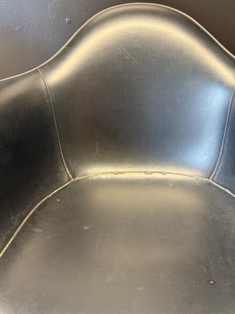 📈💥Original HERMAN MILLER Eames BLACK Fiberglass Shell (Shell Only)