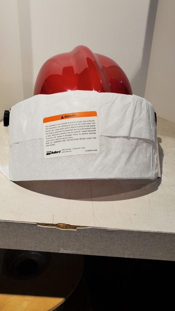 BULLARD FIRE HELMET MODEL LTXRD