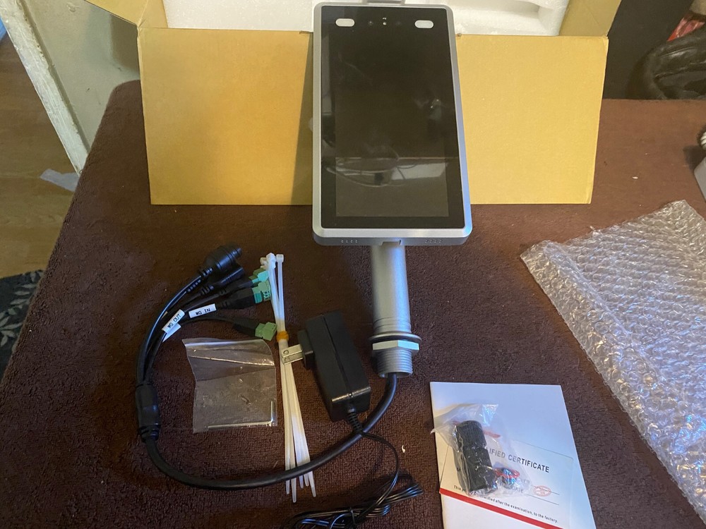 Thermal Face Recognition Access Control Camera Terminal iHM42-2T07-T2-EN