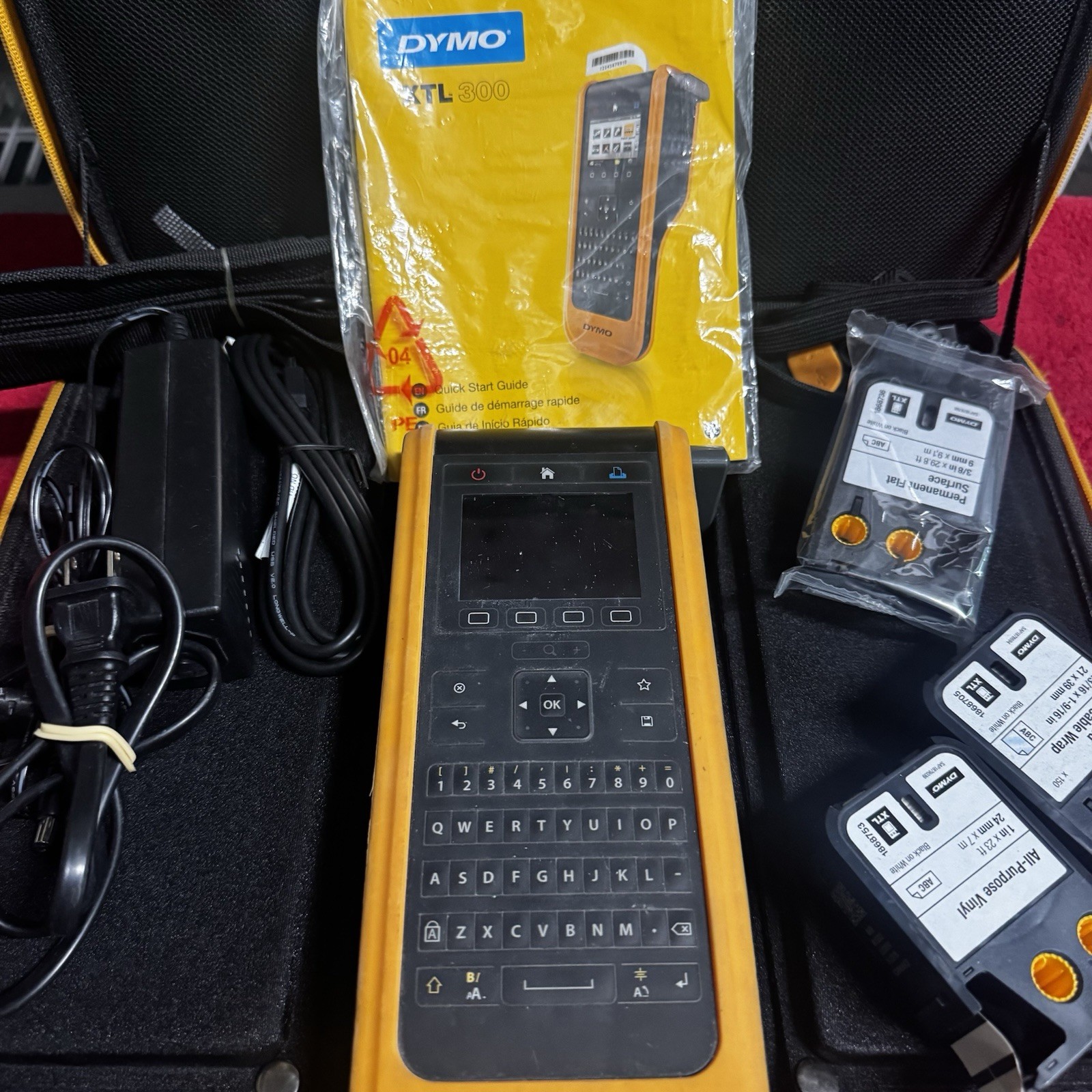 Dymo XTL 300 Label Maker with AC Adapter and Case Used