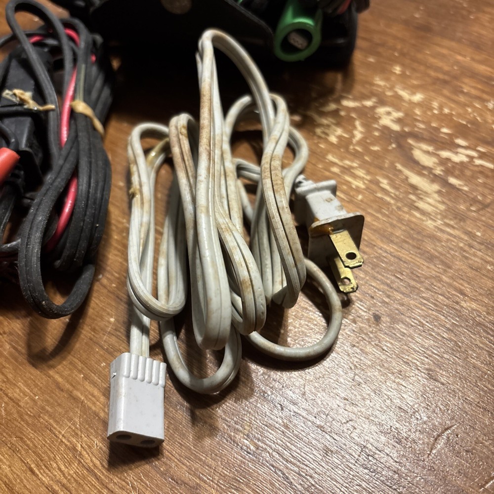 AMPROBE Voltage Current Recorder W/chart paper UNTESTED Pre-Owned