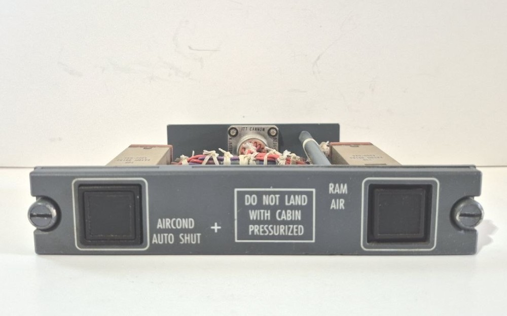 Fokker Aircraft A/C Control Panel A42704-409