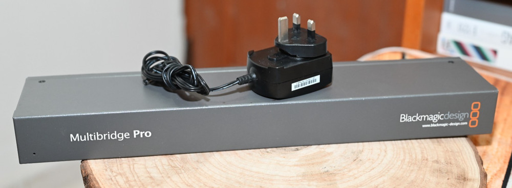 Blackmagic Design Multibridge Pro 2 Editing System with switching Power supply