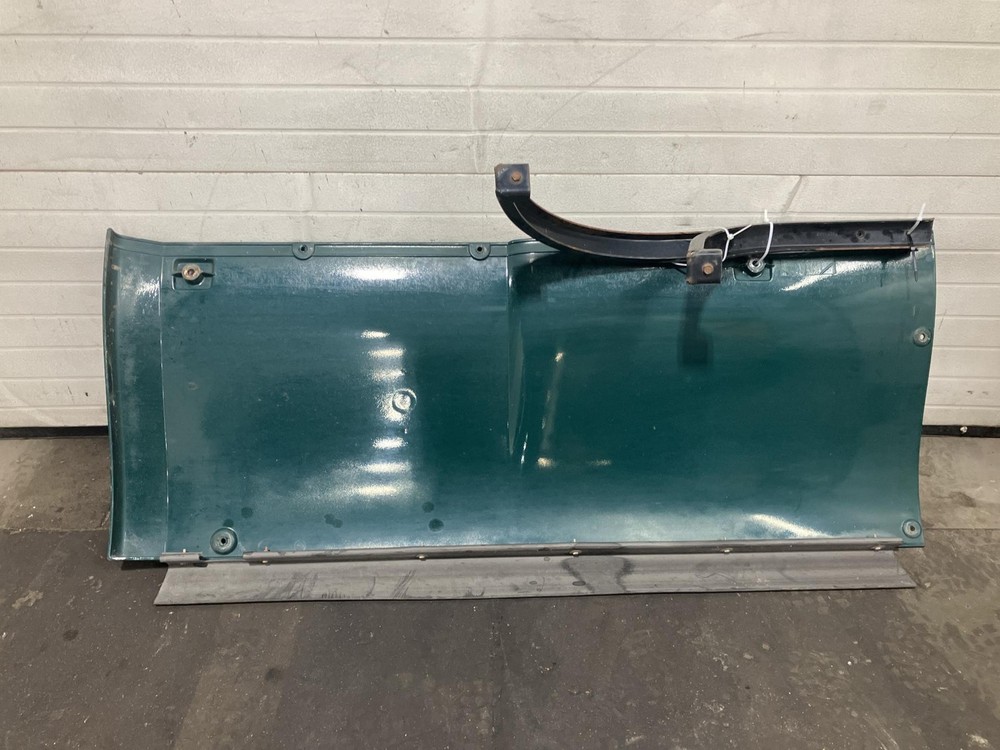 Mack CXU613 GREEN LOWER Side Fairing/Cab Extender - Used