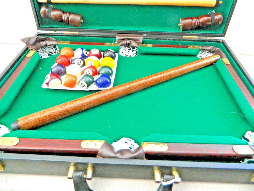 Table Top Miniature Billiard Pool Game Complete Set
