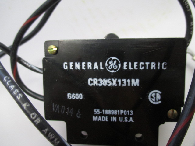 General Electric CR305X131M Selector Switch
