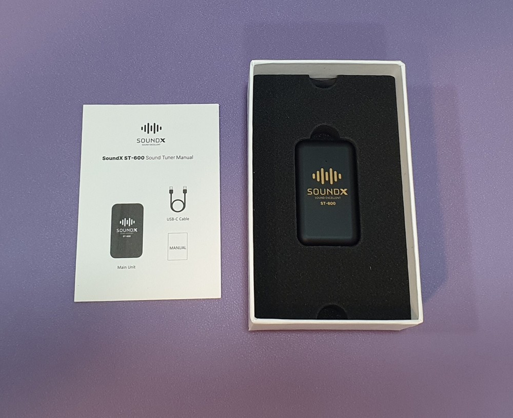 ST-600 Sound Blaster Audio Device Noise Canceller White