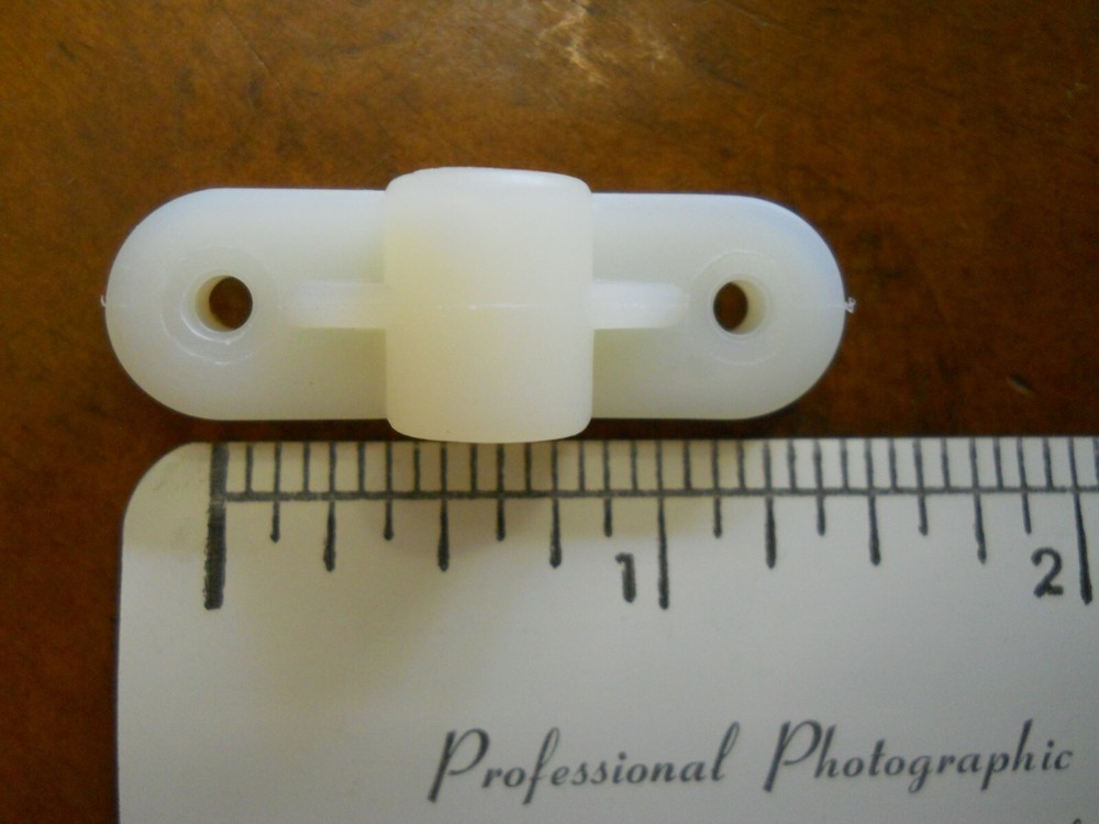 NYLON STEERABLE NOSE GEAR BLOCKS ( 2 BLOCKS) (NEW WITHOUT PACKAGE)