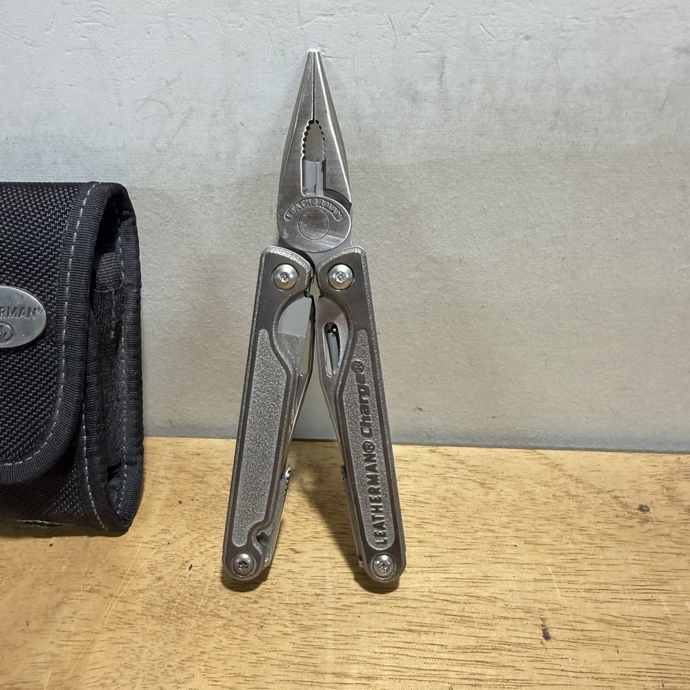 Leatherman Charge XTI Multitool Titanium 154cm Blade With Sheath