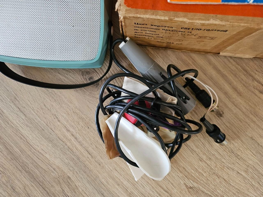 Cassette tape recorder Sputnik-402