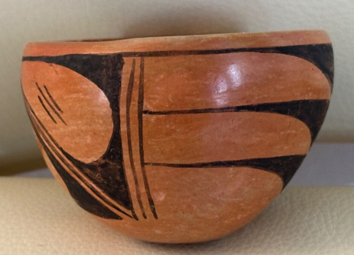 HOPI Antique Native American Pottery Bowl 3.5" x 2.5”