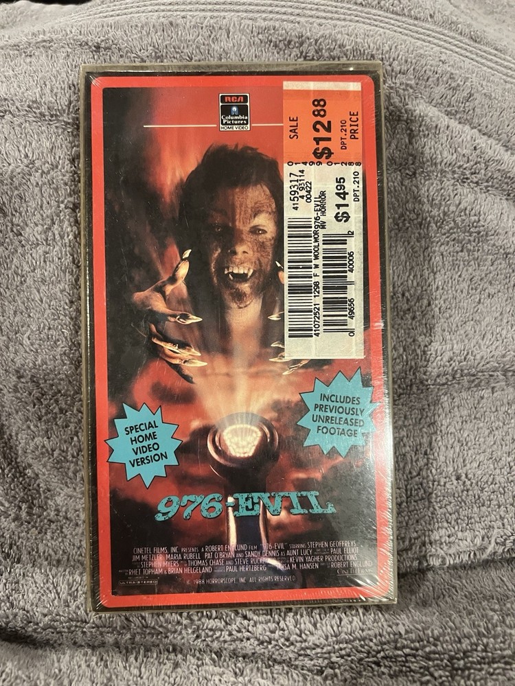 Sealed 976-EVIL VHS SPECIAL HOME VIDEO VERSION HORROR ROBERT ENGLUND Watermarked