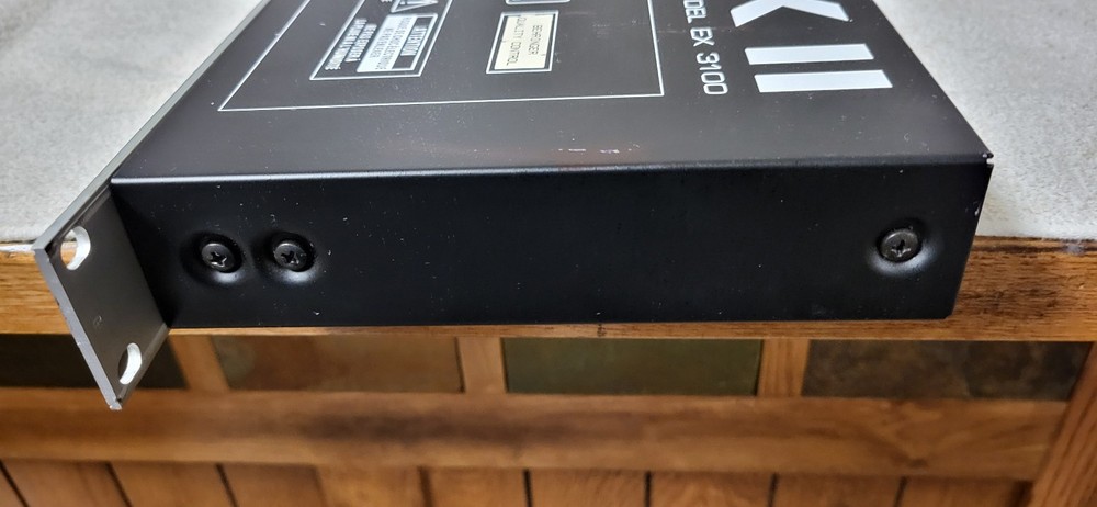 Behringer Ultrafex II EX3100 multiband sound enhancement processor excellent