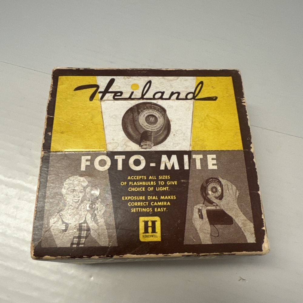 Vintage Heiland Foto-Mite Flash Camera Accessory Untested Original Box