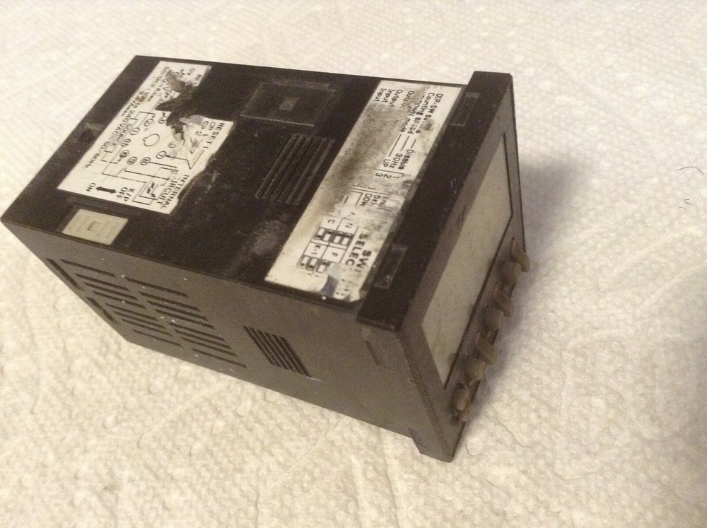 Omron H7CX-AIIS Counter