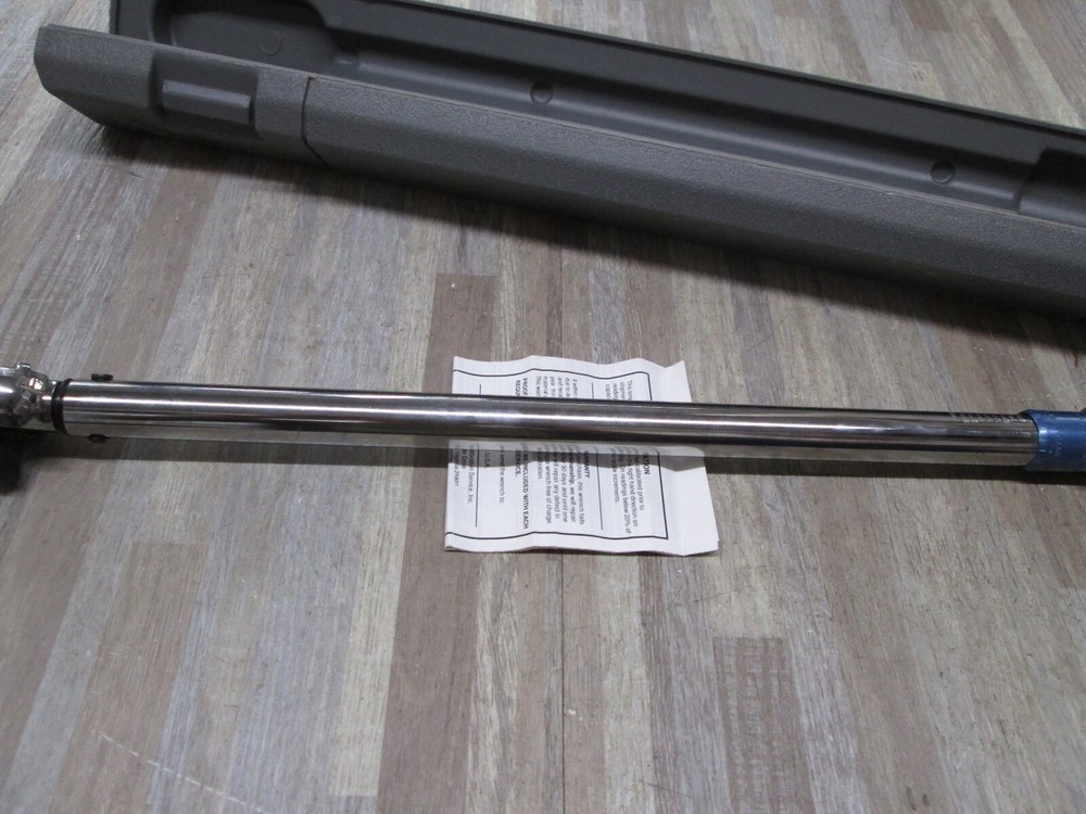 Central TORQUE WRENCH 25-250FT.LBS. 1/2DR 97353NICE