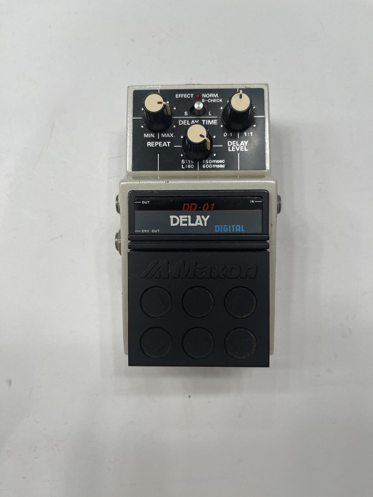 Maxon DD-01 Digital Delay Echo Rare Vintage Guitar Effect Pedal MIJ Japan