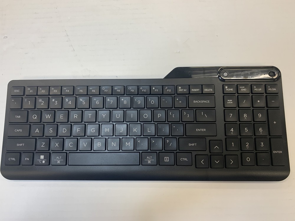 7N7B9AAR#ABA HP 475 Dual-Mode Wireless Keyboard