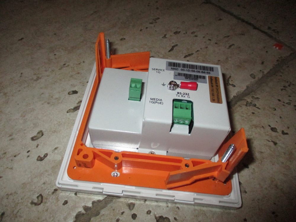 KRAMER WP-SW2-EN7 AVoIP Wall Plate Encoder for 4K60