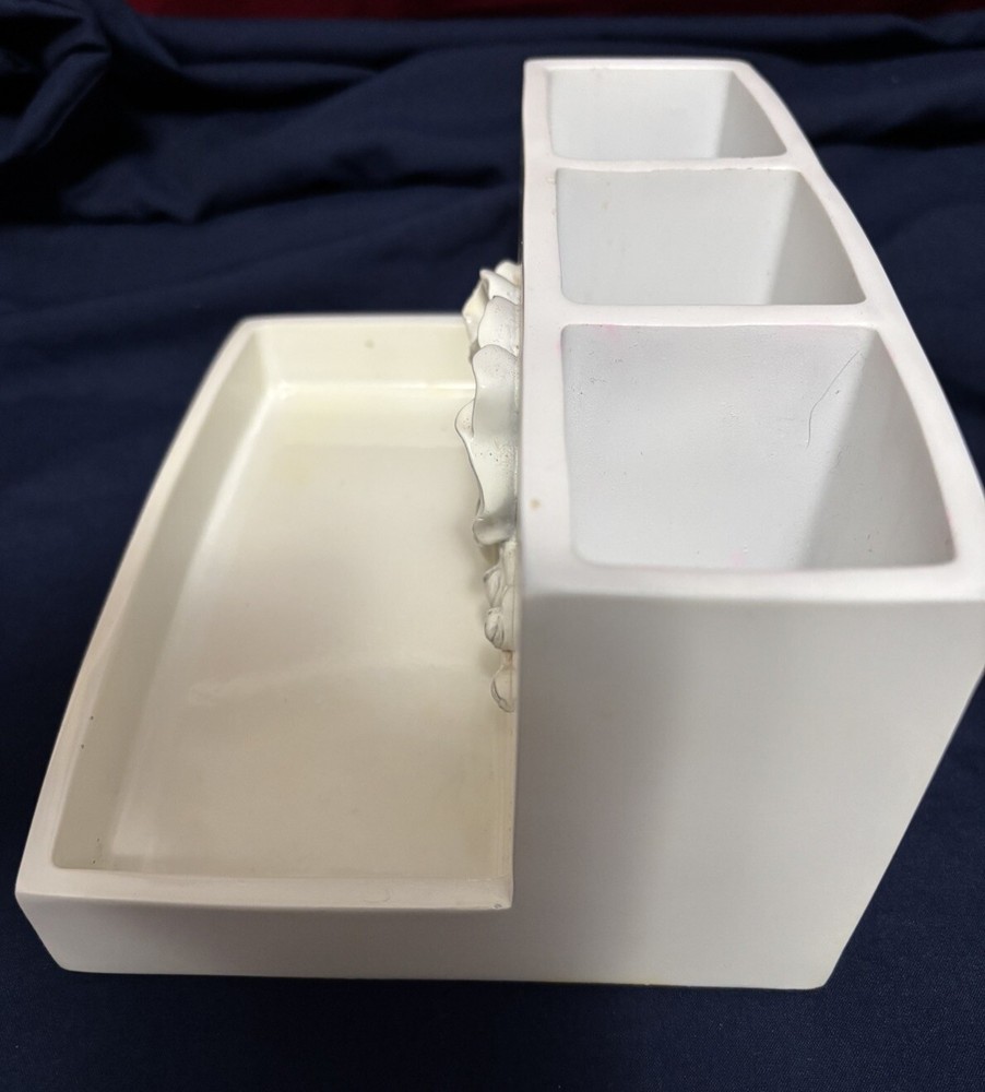 Michael Amini Bathroom Accessory Caddy Toothbrush, Paste, Brush, Comb - READ!!