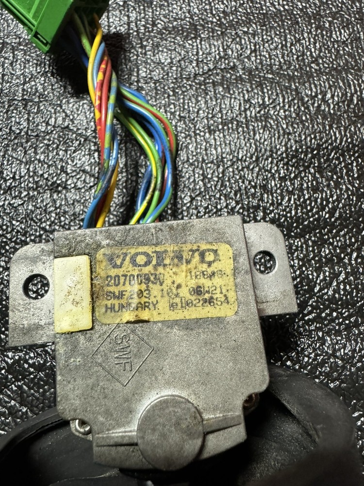 Volvo wiper control switch - 20700930