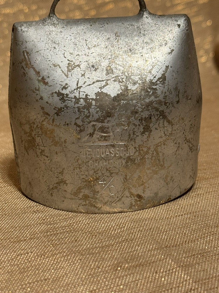 Vintage Devouassouo Chamonix 4/0 Bell