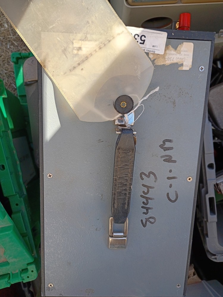 Fluke Model 895A Differential Voltmeter (UNTESTED) As Seen In Pics