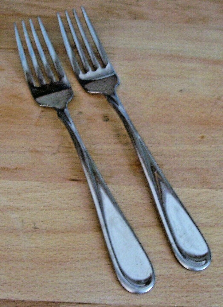 2 Dinner Fork Flight Reliance Oneida Stainless Glossy