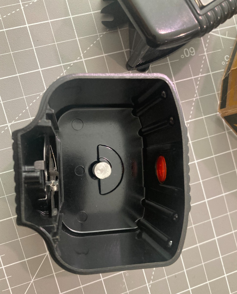 VINTAGE Early Brownie Camera In very nice Condition "Baby Brownie"