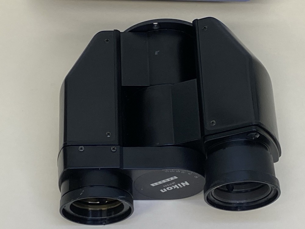 NIKON TRINOCULAR MICROSCOPE HEAD WITH CFIUW 10x/25 EYEPIECES FOR A ECLIPSE E800