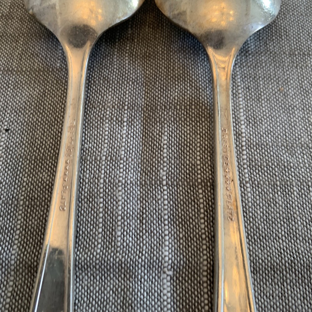 Oneida Prestige Silverplate table spoon Distinction