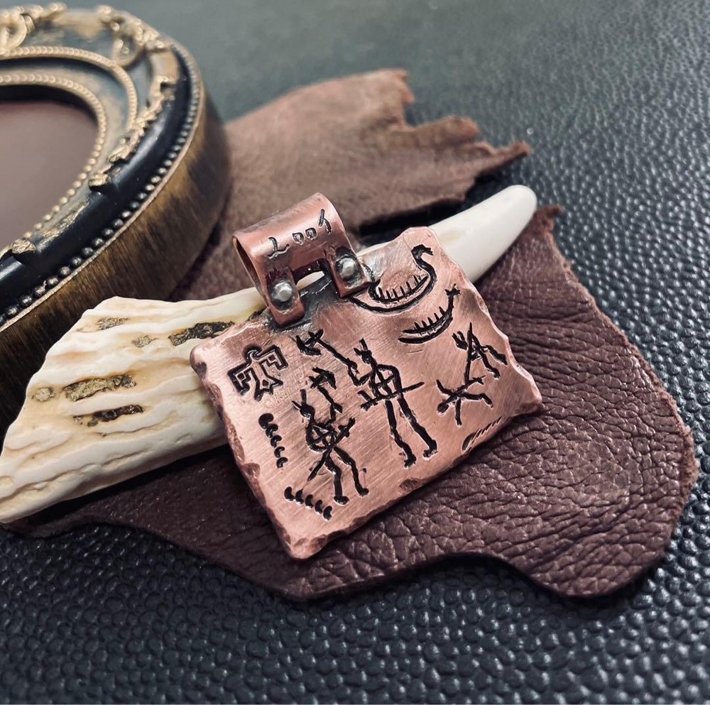 [LOOT] Viking History Pendant