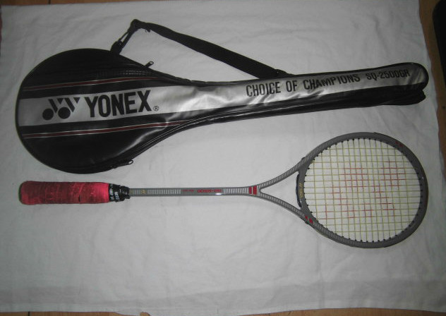 Yonex SQ-2500 Squash racket with bag