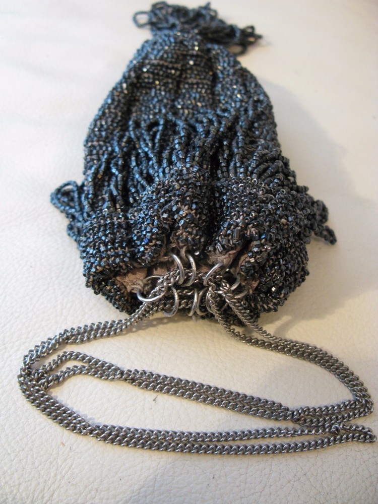 Antique Art Deco Crochet Silver Grey Bead Lined Chain Drawstring Flapper Purse