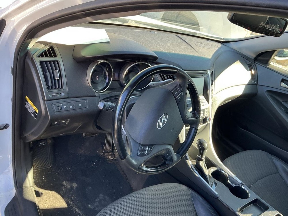 SONATA 2012 Glove Box 4930403