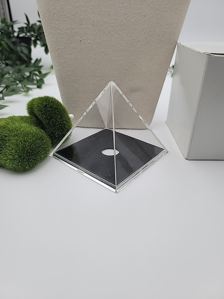 NIB Clear Acrylic 3.5" Pyramid Display Case Easy Open Base