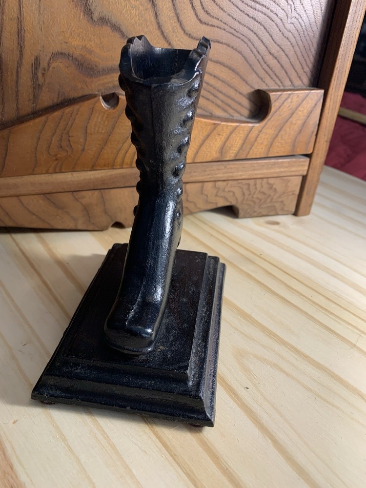 Cast Iron Victorian Shoe Bookends