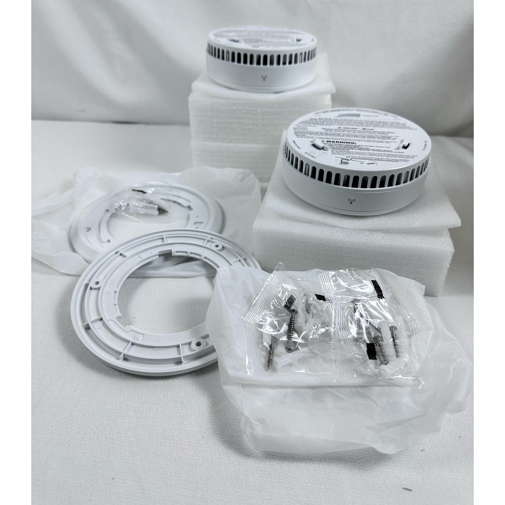 X-Sense Wireless Interconnected Combo Smoke/CO2 Detector 2-pack 10 yr Battery
