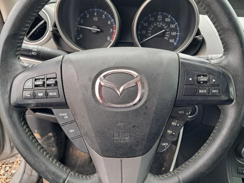 3 2013 Glove Box 4917555