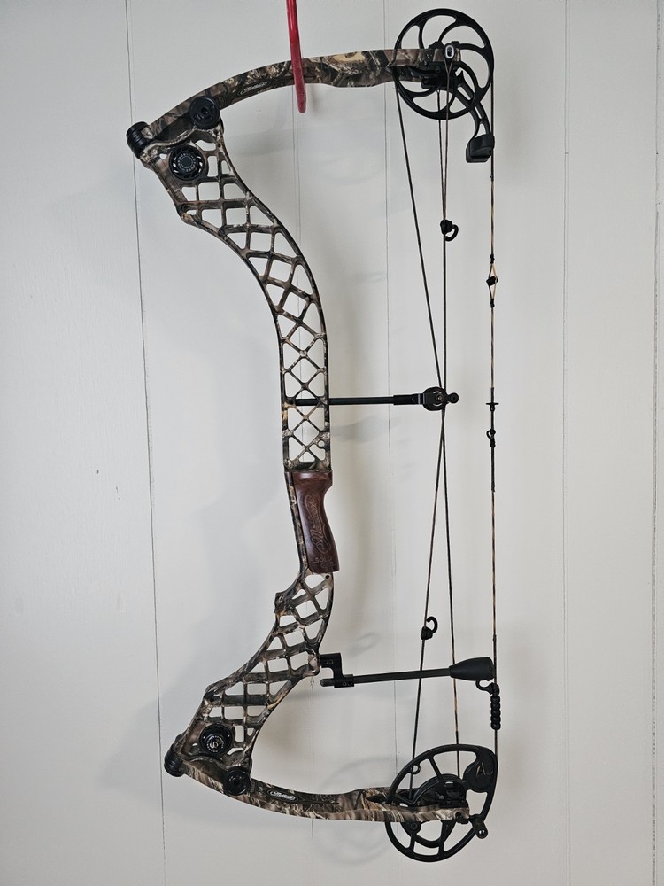 Mathews Helim Heli-m Compound Bow
