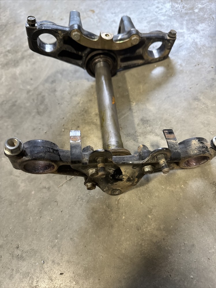 honda xr100r Triple Tree 2000