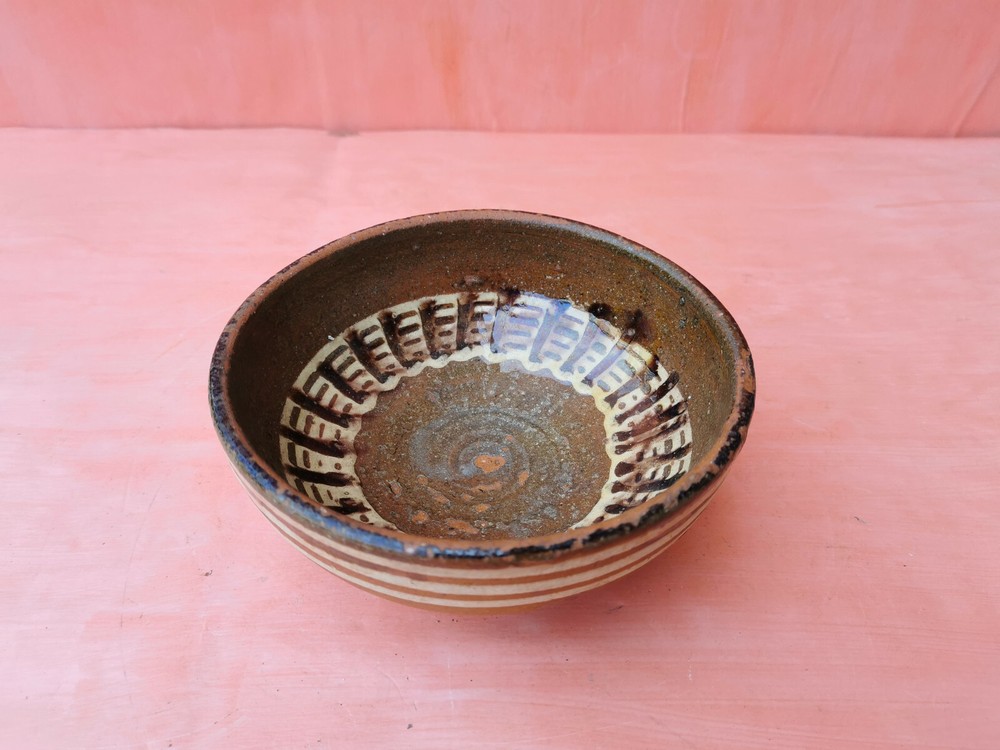 OLD ANTIQUE PRIMITIVE REDWARE GLAZED ROUND BOWL PLATE