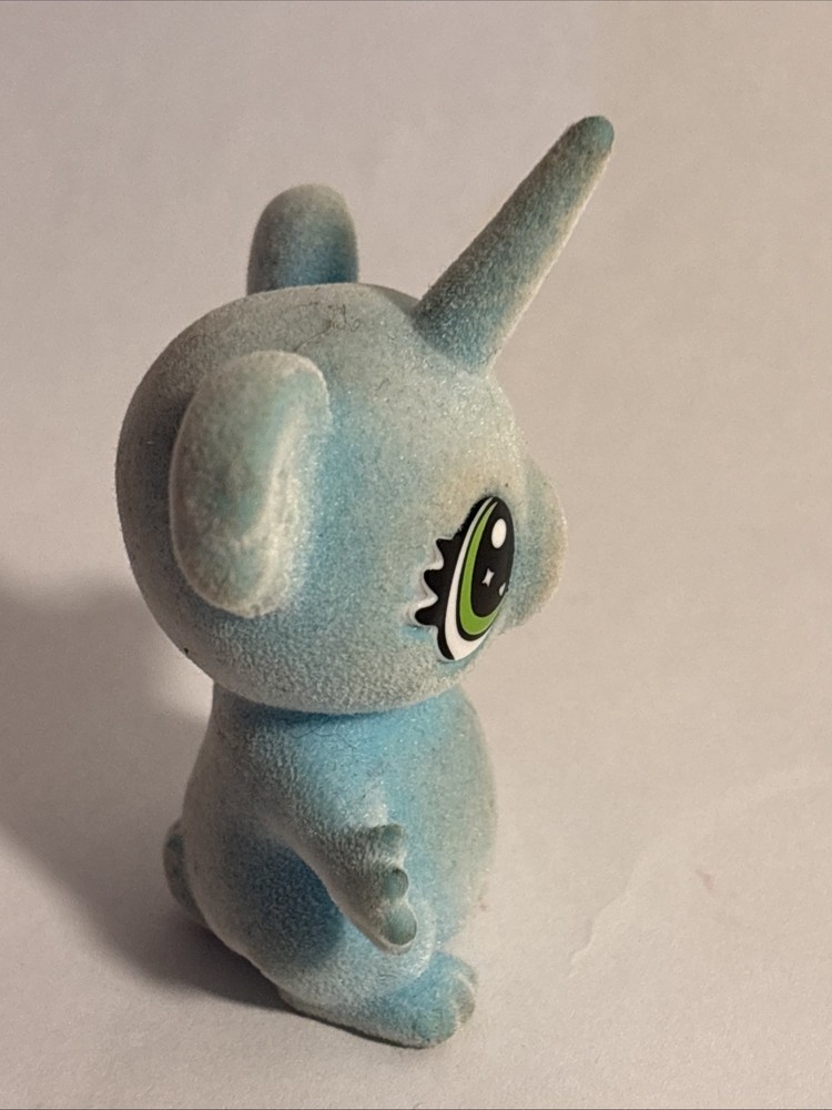 Crayola Scribble Scrubbie Peculiar Pets Flocked Blue very cool