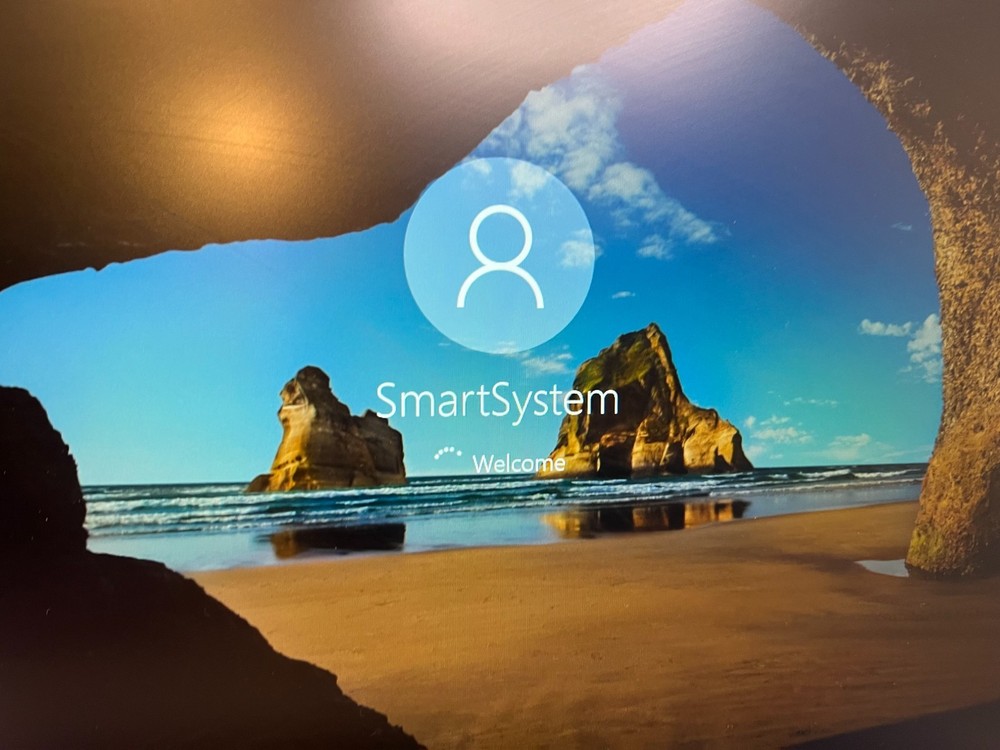 Lenovo System-Computerized Eye Chart m&s smart system