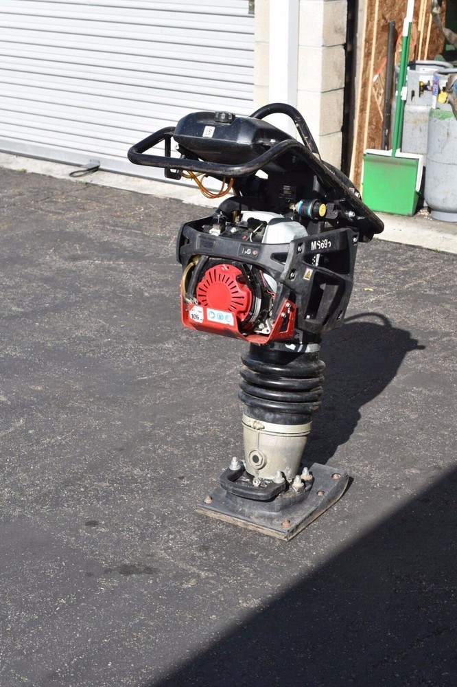 Chicago Pneumatic MS695 11" Tamper Rammer