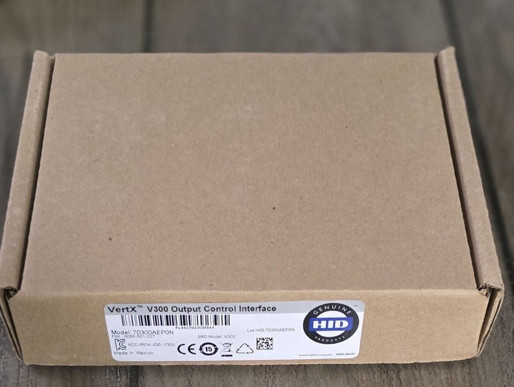 HID VertX V300  70300AEP0N Output Control Interface
