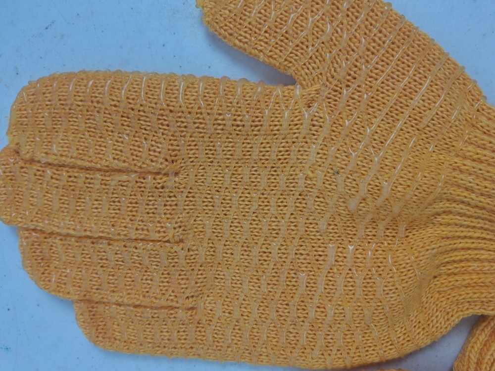 Gripper Gloves Large