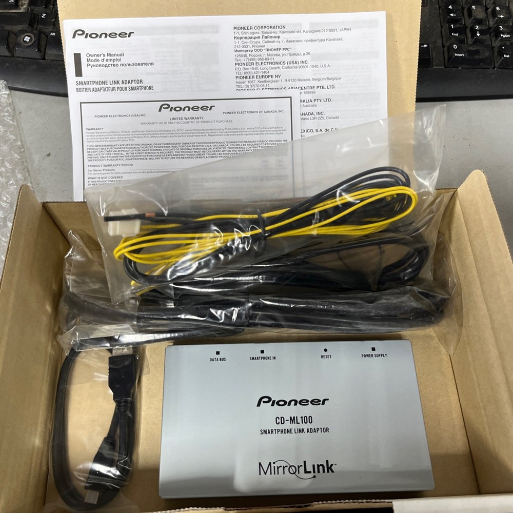 PIONEER CD-ML100 Mirror Link interface smartphone link adapter
