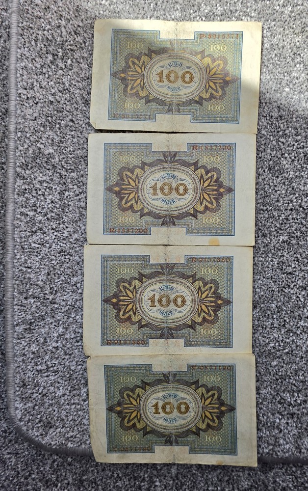 4 X Berlin November 1920 Hundert Mark, 100 Mark Notes