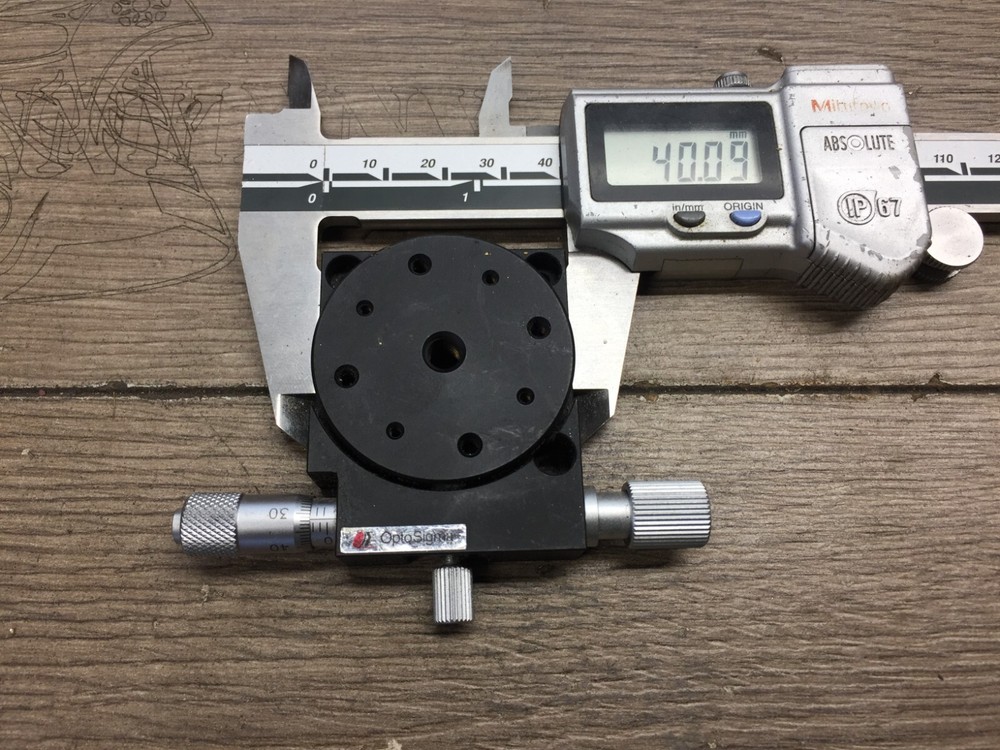 OPTO SIGMA 40MM ROTARTY TABLE